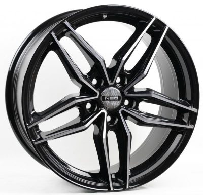 NEO 882 18x8 5x114.3 ET45 DIA67.1