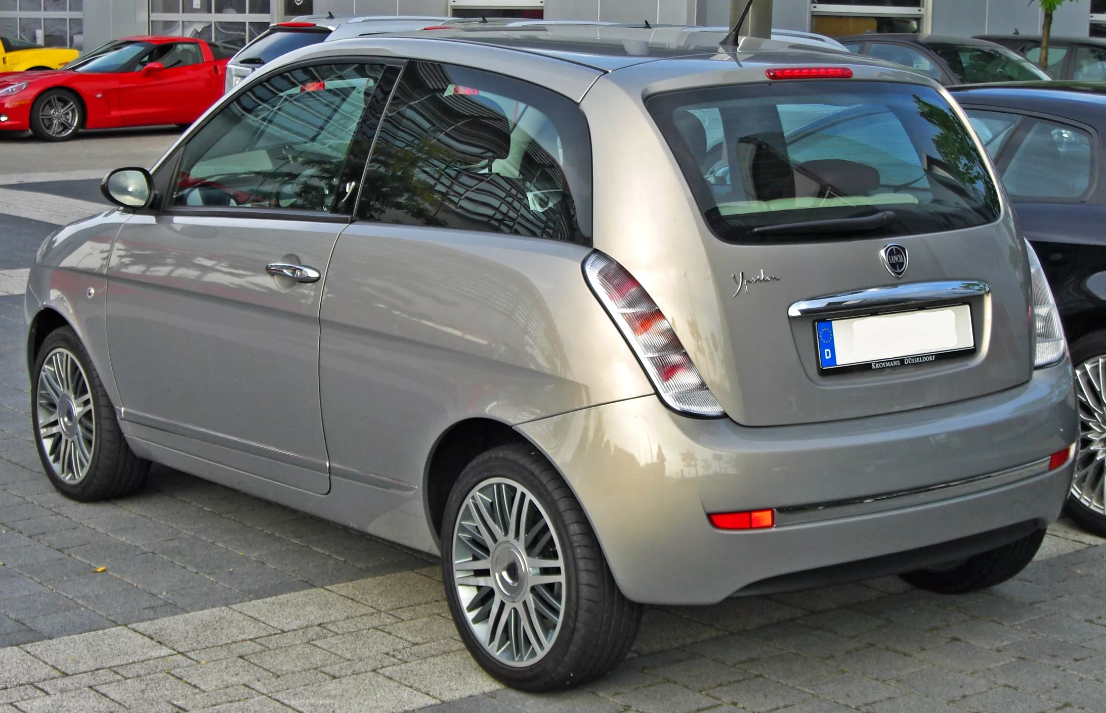 Lancia Ypsilon i 2006 2011