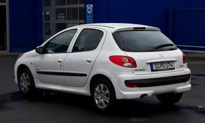 Peugeot 206